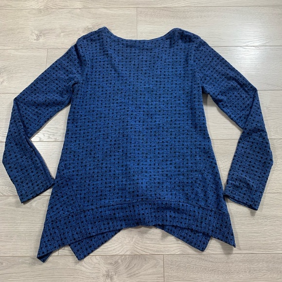 Cut Loose Blue Polka Dot Button-Up Thin Knit Cardigan Top - Picture 2 of 8